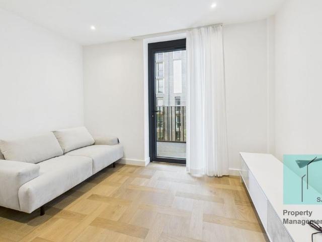 Apartment for rent in Worsley Brow, St Helens