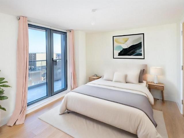Apartment for rent in Seven Kings, Greater London