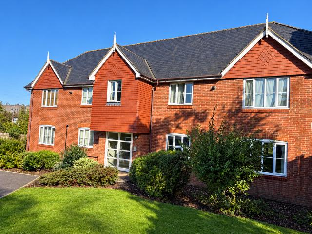 Flat for rent in Sellindge, Folkestone and Hythe