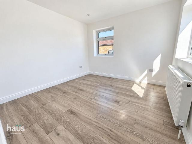 Apartment for rent in Stone, Monks Orchard