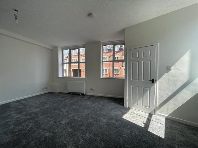 Apartment for rent in Sherford, Rumwell