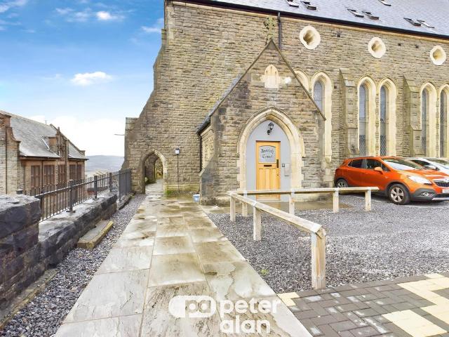 Flat for rent in Wales