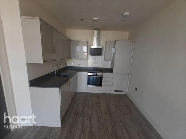 Apartment for rent in Slough