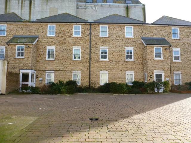 Flat for rent in Eddington, The Bridge