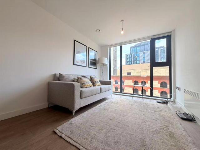 Flat for rent in Ladywood, West Midlands