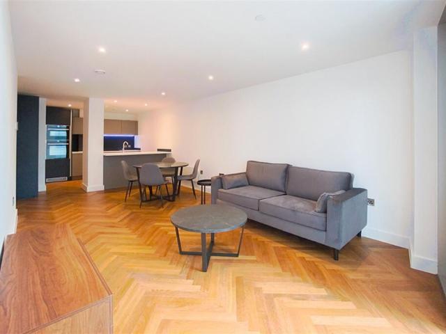 Flat for rent in City Centre, Georgia