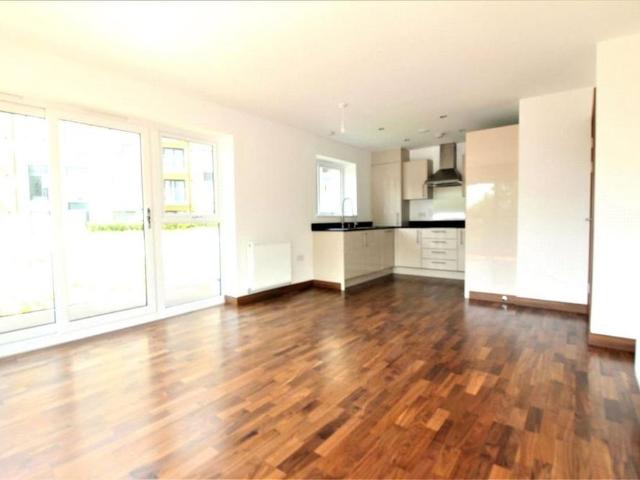 Apartment for rent in Monks Orchard, Kent