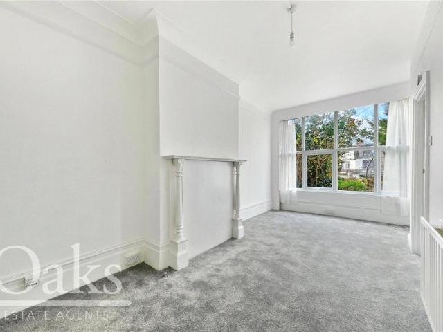 Flat for rent in London Borough of Croydon, South Norwood