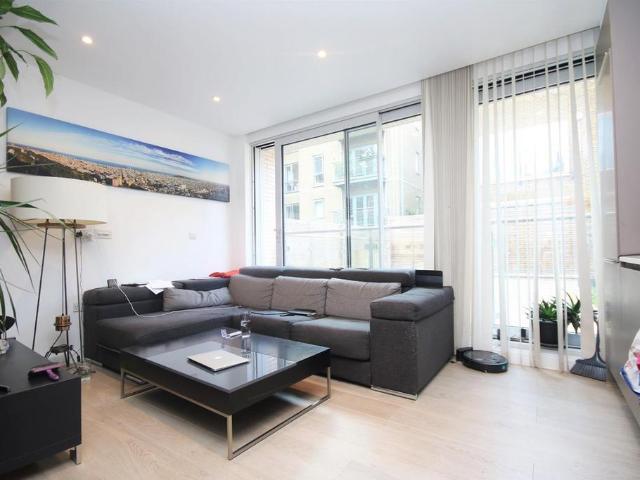 Flat for rent in Stoke Newington, Greater London
