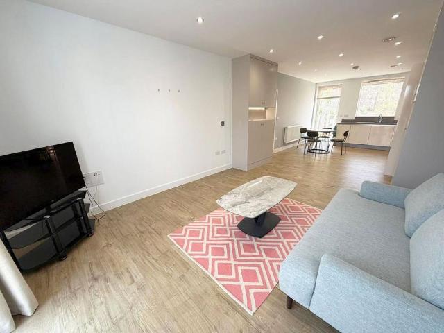 Apartment for rent in West Finchley, Greater London