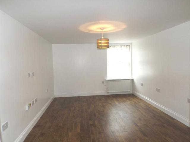 Apartment for rent in Brookville, Norfolk