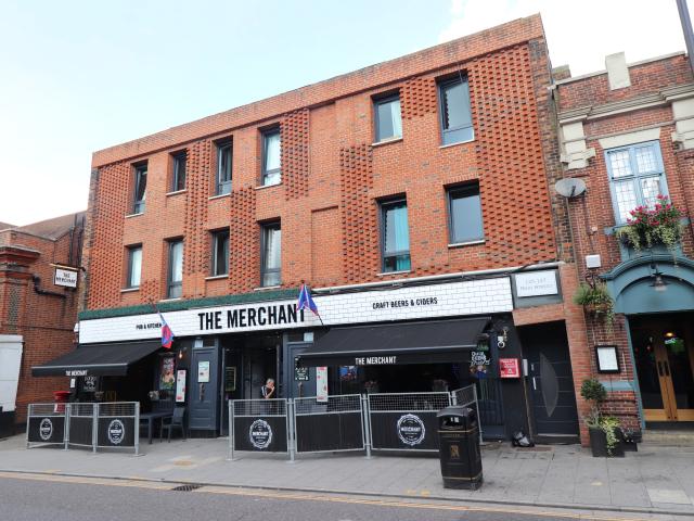 Apartment for rent in Ingatestone and Fryerning, Navestock Side
