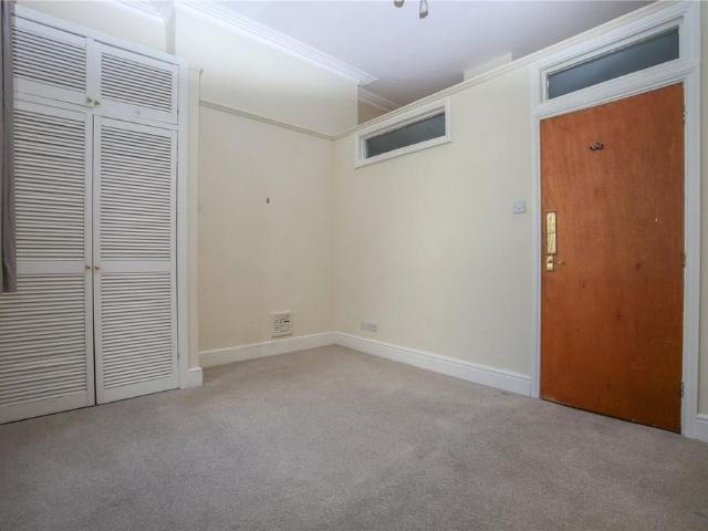 Apartment for rent in Ewens Farm, Golden Valley