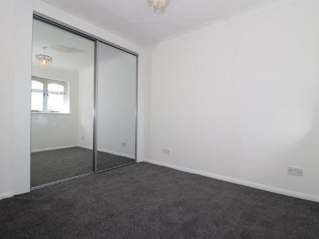 Apartment for rent in Heathfield, Wealden