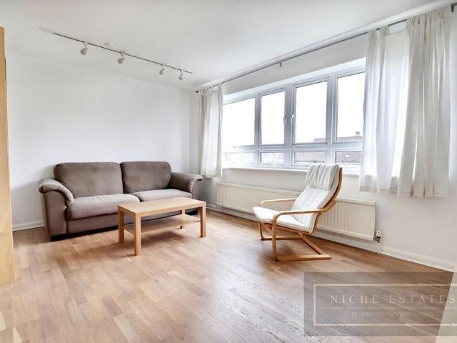 Apartment for rent in Friern Barnet, Greater London