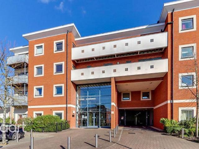 Flat for rent in Whitley, Reading