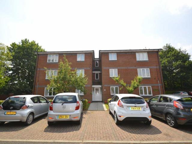 Flat for rent in Upton Priory, Macclesfield