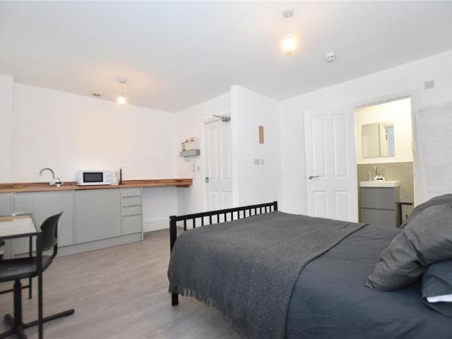 Apartment for rent in London Borough of Croydon, Greater London