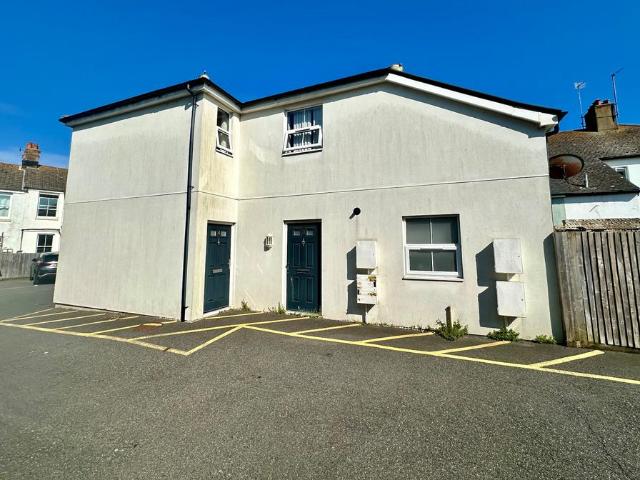 Flat for rent in Seaford, Iford