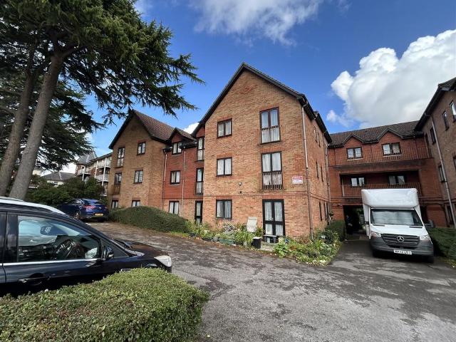 Flat for rent in Hill, City Of Southampton