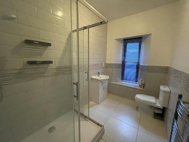 Apartment for rent in Tenby, Wales