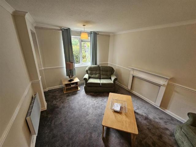 Apartment for rent in Falcon Lodge, Wales