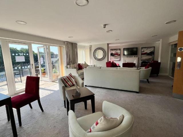 Apartment for rent in Stroud, School House
