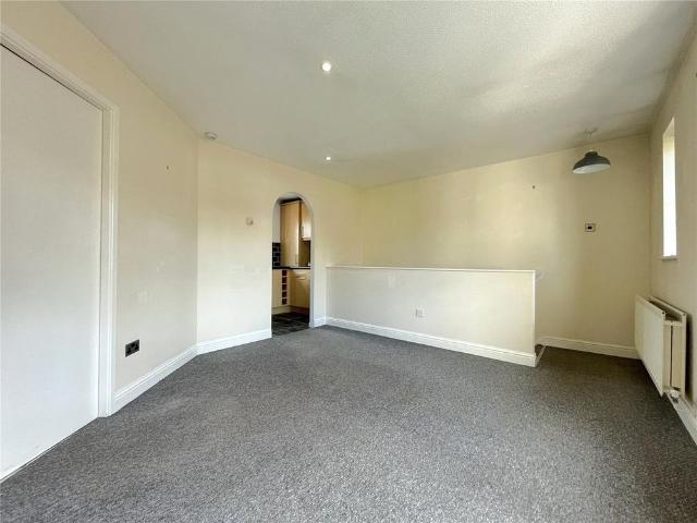 Apartment for rent in Newport