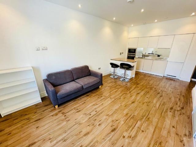 Apartment for rent in Milverton, Green Close