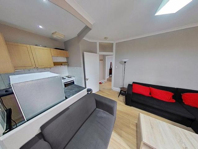 Apartment for rent in Hillside, City of Edinburgh