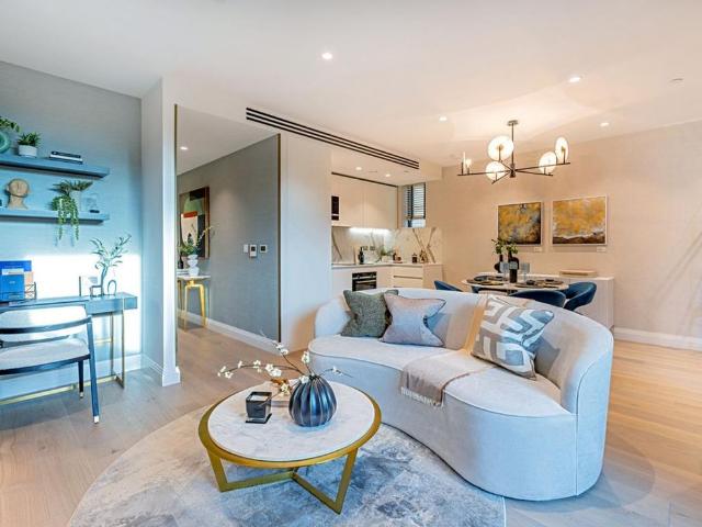 Apartment for rent in Sands End, Greater London