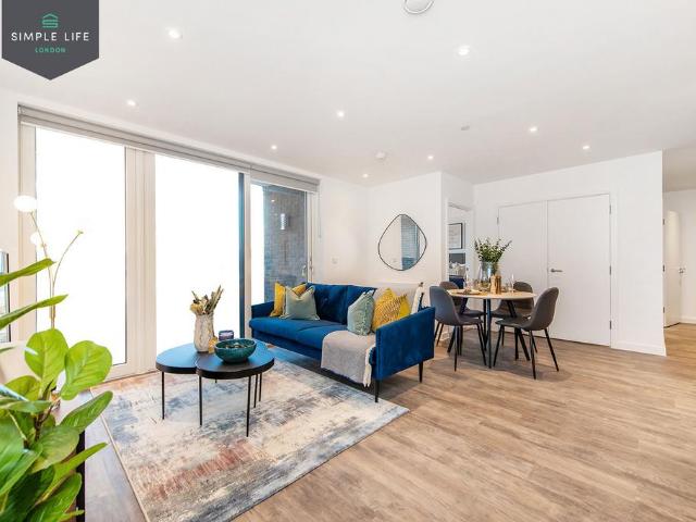 Flat for rent in Greater London
