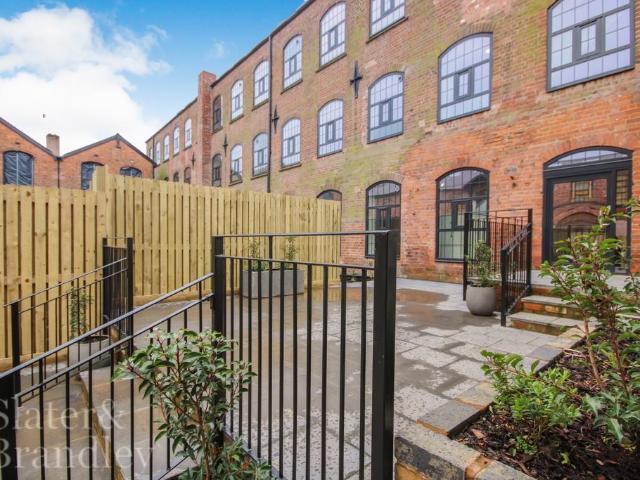 Flat for rent in The Meadows, Haddon