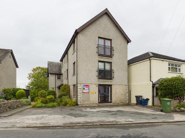 Flat for rent in Grange-over-sands