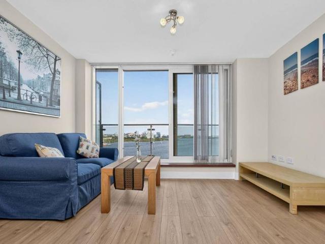 Apartment for rent in Castle Quarter, Cardiff