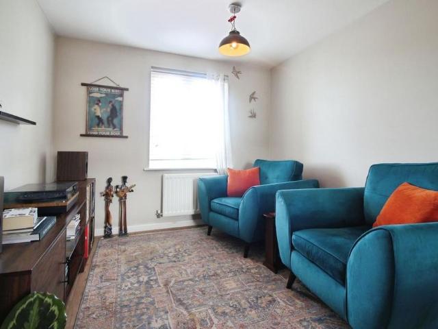 Apartment for rent in Redhouse, Abbey Mead