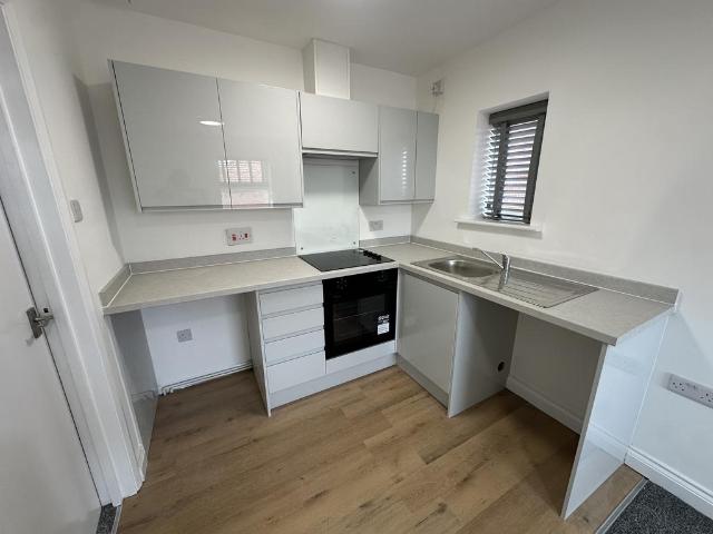 Flat for rent in Alverton, East Midlands