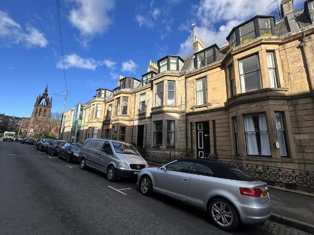 Flat for rent in North Woodside, Scotland