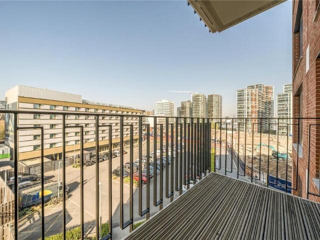 Apartment for rent in Callis Yard, Greater London
