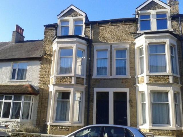 Flat for rent in Bare, Lancaster