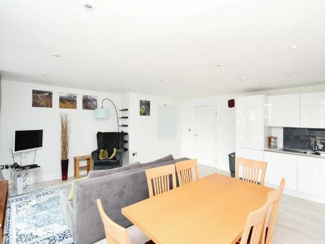 Apartment for rent in Key Street, Suffolk