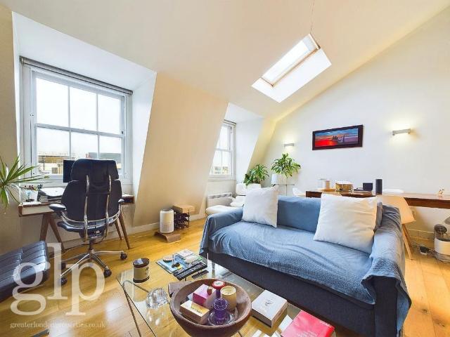 Apartment for rent in Saint Giles, Bloomsbury
