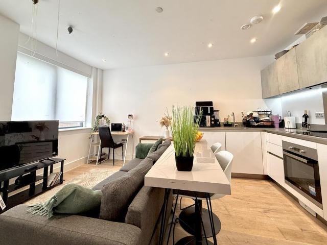 Apartment for rent in Midway, Kent