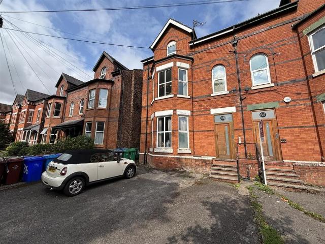 Flat for rent in Georgia, Greater Manchester