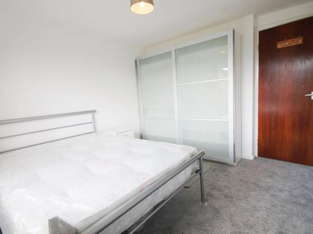 Apartment for rent in Yiewsley, Greater London