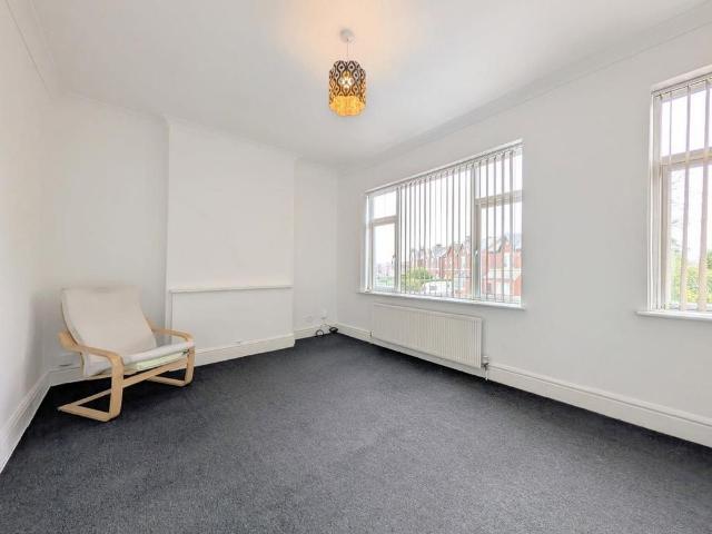 Apartment for rent in High Park, Southport