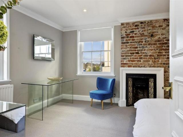 Apartment for rent in Charlotteville, Guildford