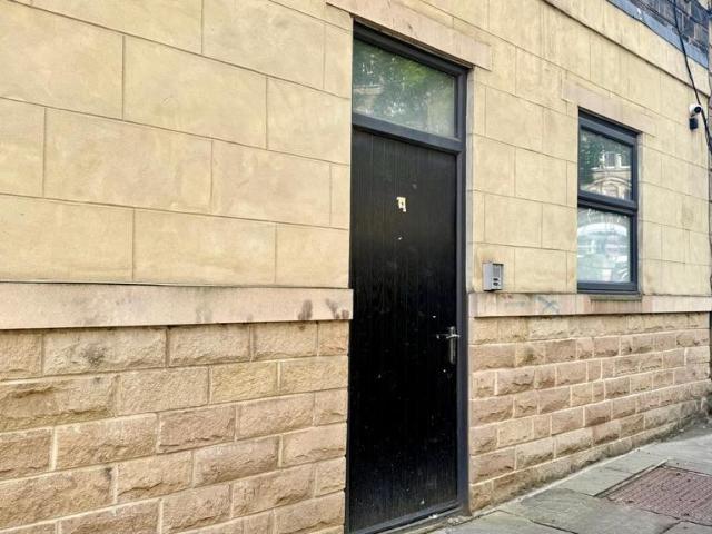 Flat for rent in Eightlands, Dewsbury