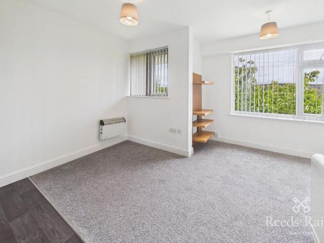 Apartment for rent in Fountainhead, West Yorkshire