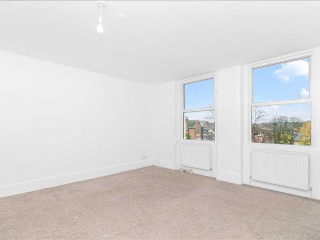 Flat for rent in Streatham, Greater London